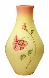 04194JV - 13\'\' Floral Breeze on Burmese Vase