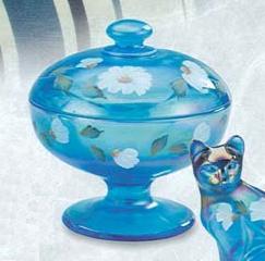 05960KP - \'Dancing Daises\', \"Celeste Blue\" Art Glass Covered Candy Box (click on picture for full details)